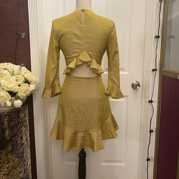 Likely mini dress, size 0